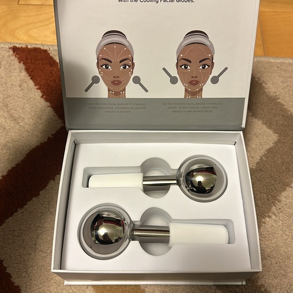 Cooling facial globes - brand new - Picture 2 of 3